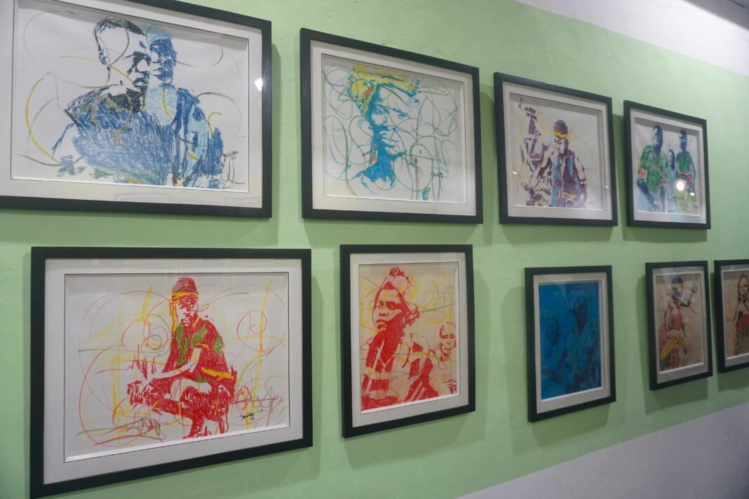 <strong>L’exposition “Dense- Transe-Danse”</strong>